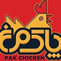 قطعه بندی مرغ در کشتارگاه پاک مرغ