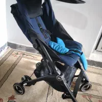 کالسکه تاشو gb در حد نو