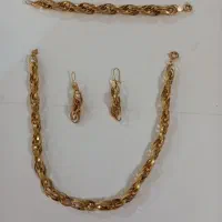 طلا و جواهرات