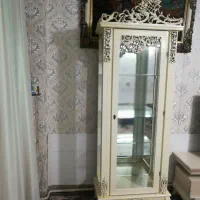 بوفه ایستاده پایه دار