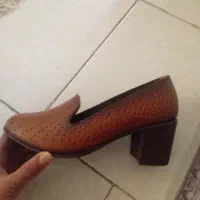 کفش چرم زنانه