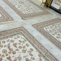 فرش 2در3 در 6عددو2/5پ3/5و2عدد