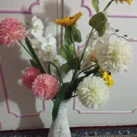 گل و گلدان مصنوعی بسیار زیبا و شیک و نونو|گل مصنوعی|قزوین, |دیوار