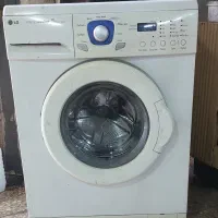 فروش فوری ماشین لباس شویی ال جی ۵kg washer