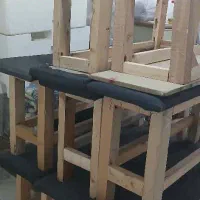 نیمکت چوبی