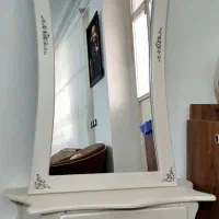 آینه کنسول و ساعت