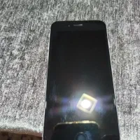 اپل iPhone 6 با حافظهٔ ۶۴ گیگابایت