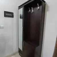 جاکفشی درحدنو و شیک جادار با آینه قدی