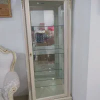 ویترین و بوفه در حد نو