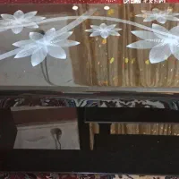 میز تلویزیون شیشه ی