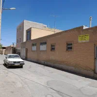 منزل ویلایی سه نبش بزرگ میدان جدید خیابان عاشورا