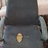 پشتی - صندلی