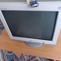 مانیتور قدیمی