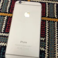 اپل iPhone 6 با حافظهٔ ۶۴ گیگابایت