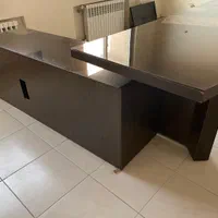 میز مدیریت|مبلمان اداری|اصفهان, نقش جهان|دیوار