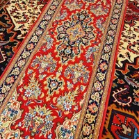 کناره دستباف قم با زمینه لاکی رنگ|فرش|تهران, اکباتان|دیوار