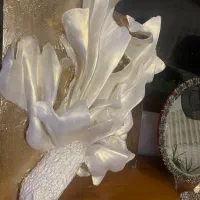 سازه گچبری بزرگ مدرن مدل گلدفیش با زمینه ورق طلا|تابلو، نقاشی، عکس|تهران, آجودانیه|دیوار