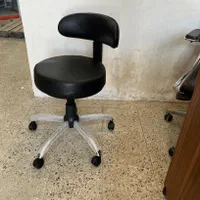 تولید انواع صندلی تابوره ارایشگاهی
