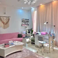 کلیه خدمات حرفه ای ناخن