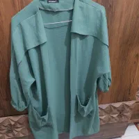 تعدادی مانتو و یدونه کیف مجلسی شیری|لباس|قدس, شهرقدس|دیوار