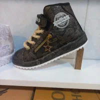 پوتین بچگانه