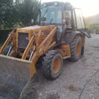 بیل مکانیکی کیس
