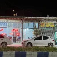 مغازه تجاری حاشیه فلسطین و سر چهار راه