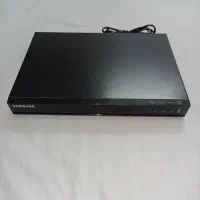 یک دستگاه دی‌وی‌دی مارک سامسونگ