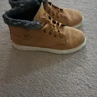 نیم بوت در حد نو سایز ۴۰|کیف، کفش، کمربند|ایلام, |دیوار