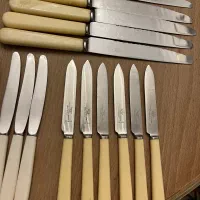 ست های ۶ تایی کارد استیل و دسته سلولویید انگلیسی|ظروف سرو و پذیرایی|تهران, امانیه|دیوار