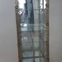 ویترین برنجی قدیمی