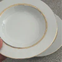 چینی ۱۰۲پارچه|ظروف سرو و پذیرایی|یزد, |دیوار