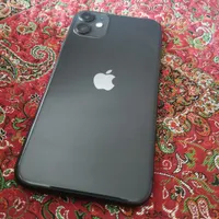 اپل iPhone 11 با حافظهٔ ۱۲۸ گیگابایت