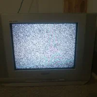 دو عدد تلویزیون 14اینچ. مشکی. و 15اینچ صفحه تخت