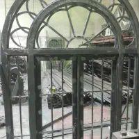 جوشکاری اسکلت و درب وپنجره