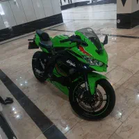 کاوازاکی نینجا چهار سیلندر zx25rr