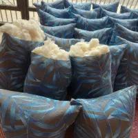 بالشت زیر سری درجه یک|رختخواب، بالش، پتو|شهرکرد, |دیوار