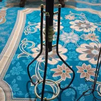 استند گل و آب چکان ....