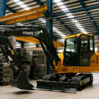 مینی بیل پیشرو