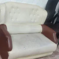 مبل چرمی با صندلی اصلاح
