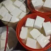 پنیر،کره،عسل محلی