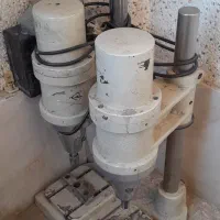 دو دستگاه دکمه زن