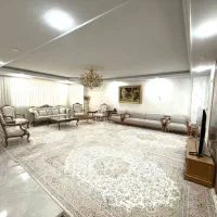 اپارتمان ۱۲۸ متری تک واحدی