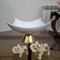 شکلات خوری کاملا نو و دو عدد مجسمه فیل