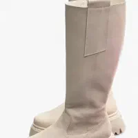 بوت زنانه زیر زانو