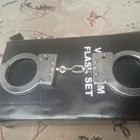 دستبند اسباب بازی