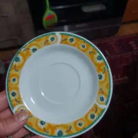 نعلبکی تخت دور زرد