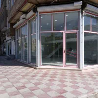 مغازه تجاری نبش|اجارهٔ مغازه و غرفه|سلماس, |دیوار