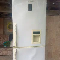 یخچال  فریزر  سالم