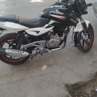 موتور سیکلت پالس